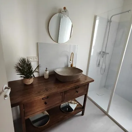 A La Tour De Peyrebrune * Alrance